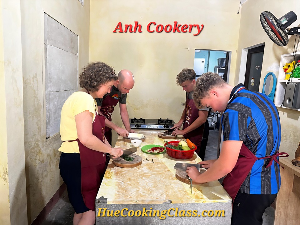 Hue Cooking Class tour